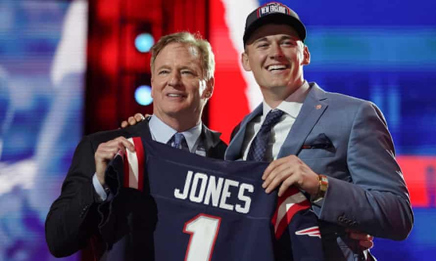 Nfl Draft Patriots Tee Up Jones As Brady S Successor As Fields Heads To Bears Nfl The Guardian