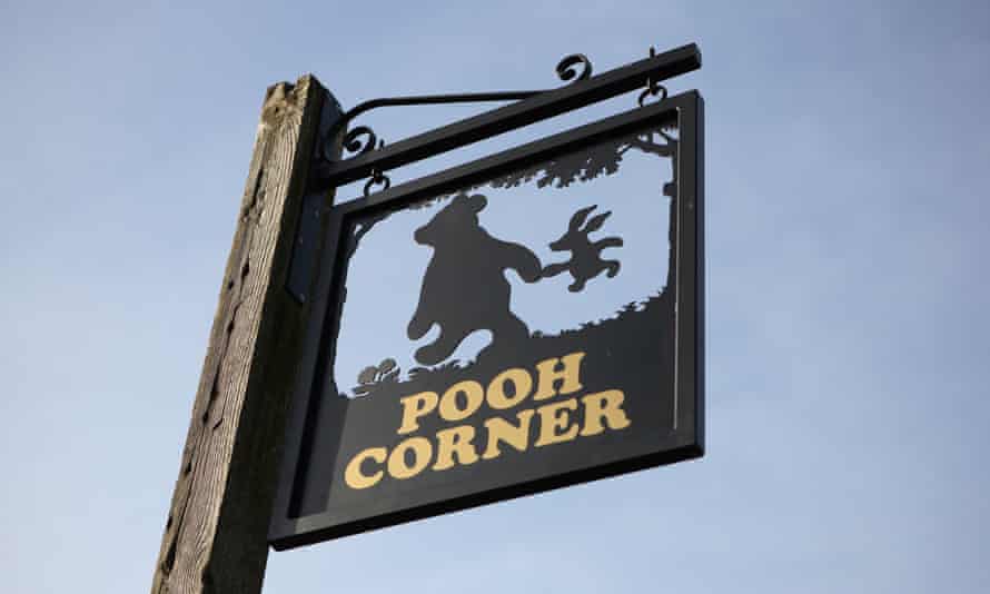 Pooh Corner ، نزدیک جاده جنگلی در ساسکس شرقی.