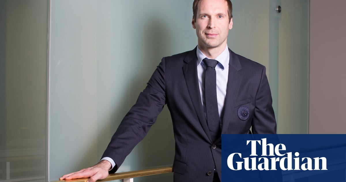 Petr Cech: ‘Frank Lampard sets the tone – he has done a remarkable job’