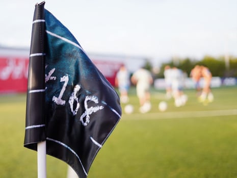 A #168 corner flag.