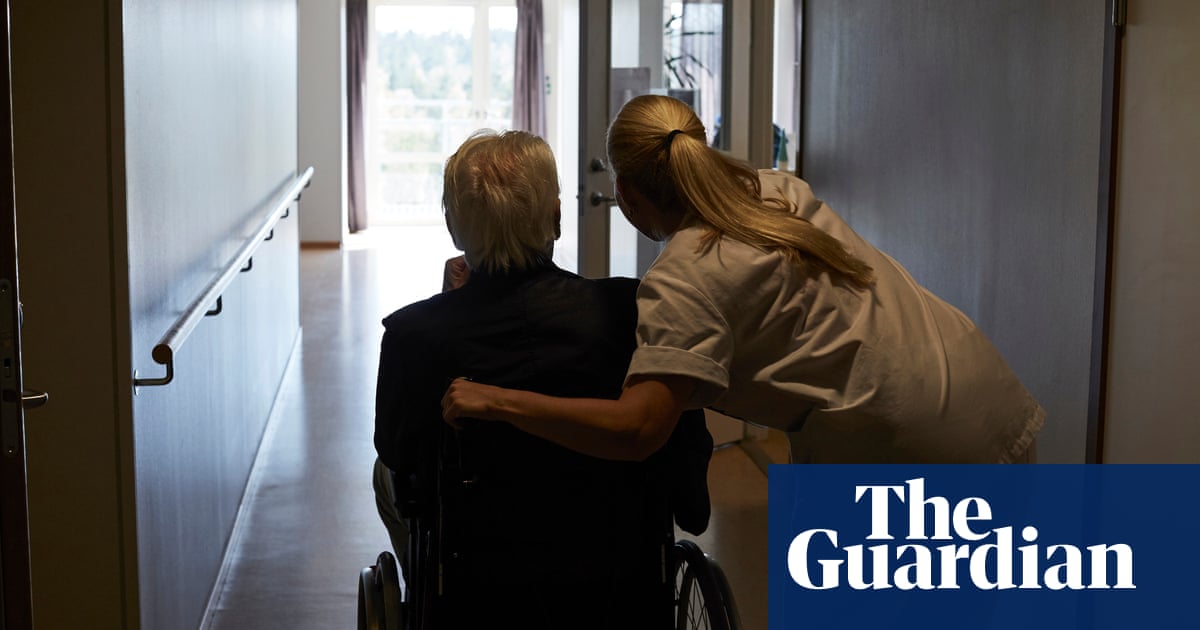 Fair Work Commission overrules government on incremental aged care workers pay rise