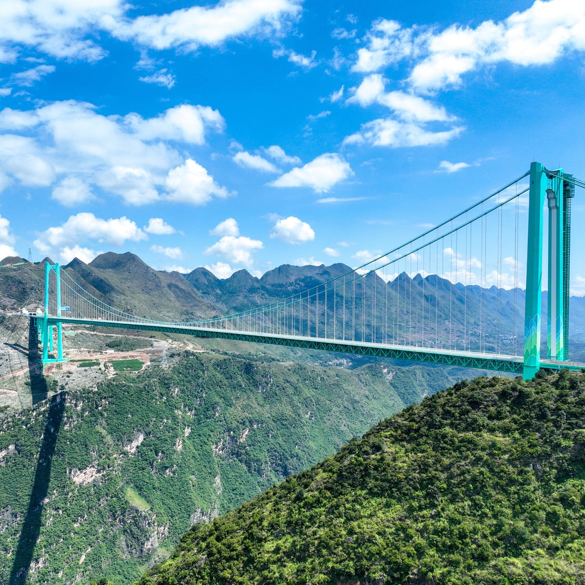 I can touch the clouds': how it feels to cross the world's highest bridge | China | The Guardian I can touch the clouds': how it feels to cross the world's highest bridge | China | The Guardian