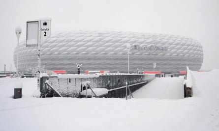 Heavy snowfall causes chaos in southern Germany as Munich suspends flights |  The time of Europe