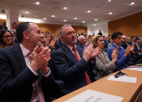 राचेल रीव्स अंग्रेजी क्षेत्रों में राजकोषीय हस्तांतरण के लिए ‘पीढ़ीगत अवसर’ पर जोर दे रहे हैं, और मानते हैं कि छात्र ऋण प्रणाली ‘टूटी हुई’ है – बिजनेस लाइव