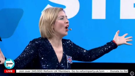 Andrea Jenkyns, Reform UK Konferansı'nda kendi kendine yazılmış şarkı insomniac'ı gerçekleştiriyor-Video