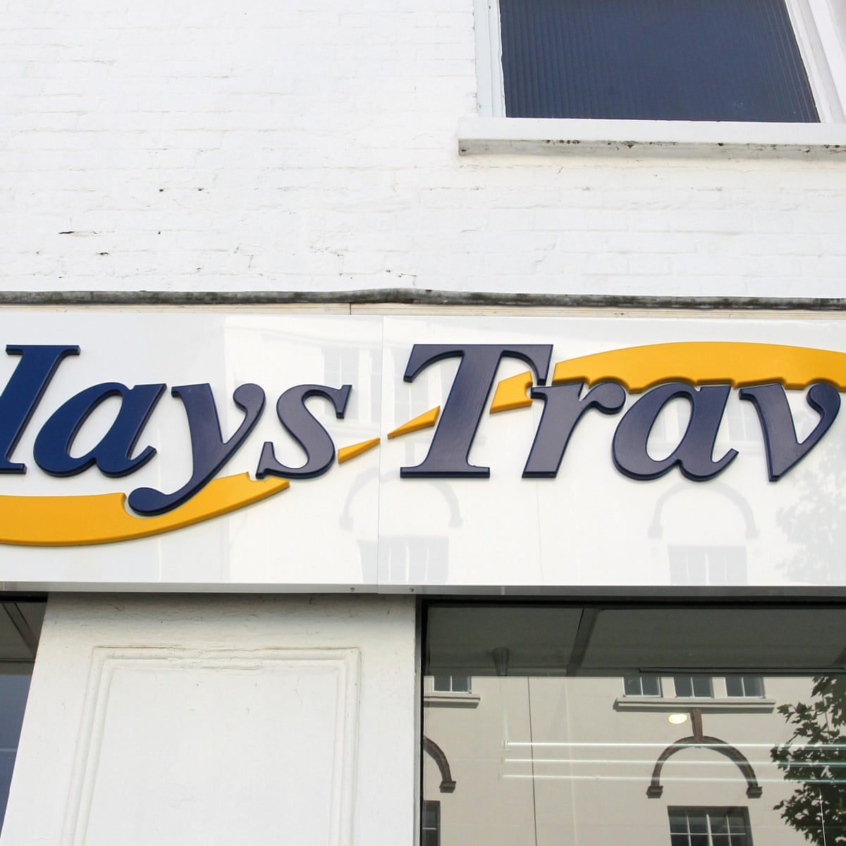 Hays Travel Staff Put To Work On Covid Contact Tracing Operation Coronavirus The Guardian