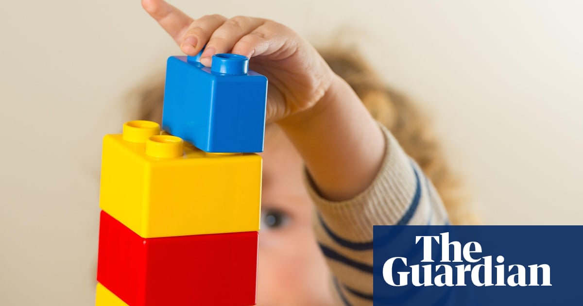 Childcare in England failing and falling behind much of world, charity says | Early years education