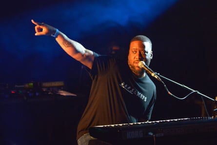 Robert Glasper performs