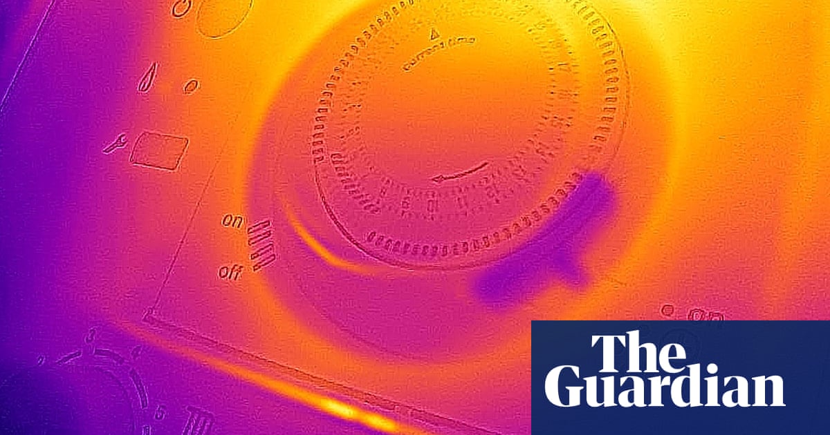 UK ‘risks repeat of surging energy bills’ amid continued reliance on gas UK ‘risks repeat of surging energy bills’ amid continued reliance on gas