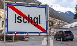 L'enseigne de la ville d'Ischgl, en Autriche, où il y a eu une épidémie majeure de coronavirus en mars 2020.