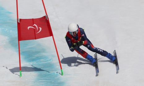 Neil Simpson on his way to gold in the men’s Super-G vision impaired class at the Beijing Winter Paralympics.