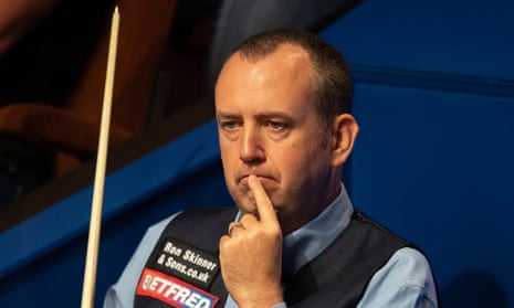 Mark Williams went ot of the World Snooker Championship to David Gilbert after a health scare earlier in the match.