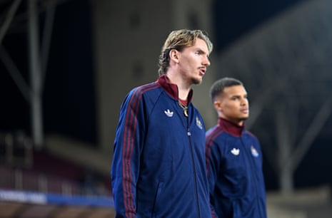 Nick Woltemade arrives at the Tofiq Bahramov Stadium