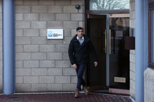 Invergordon, Scotland: Rishi Sunak leaves following a visit to the Port of Cromarty Firth during a two day visit to Scotland to highlight the benefits of remaining in the United Kingdom as he seeks to counter Nicola Sturgeon’s push for independence