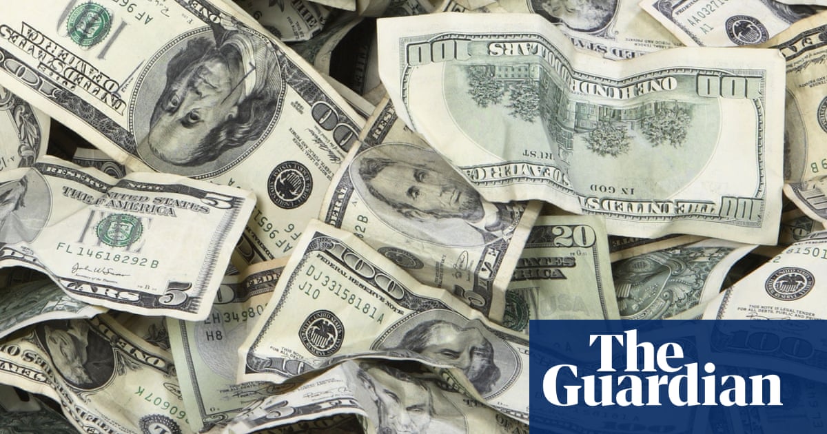 US firms say Trump trade war is hitting production as dollar nears three-year low