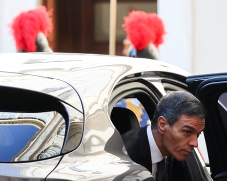 Spanish prime minister Pedro Sánchez arrives at the San Damaso courtyard for a meeting with Pope Leo XIV at the Vatican.