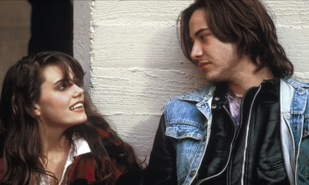 Ione Skye and Keanu Reeves