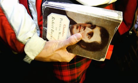 a tartan-clad man holds a collection of Robert Burns’s poetry.