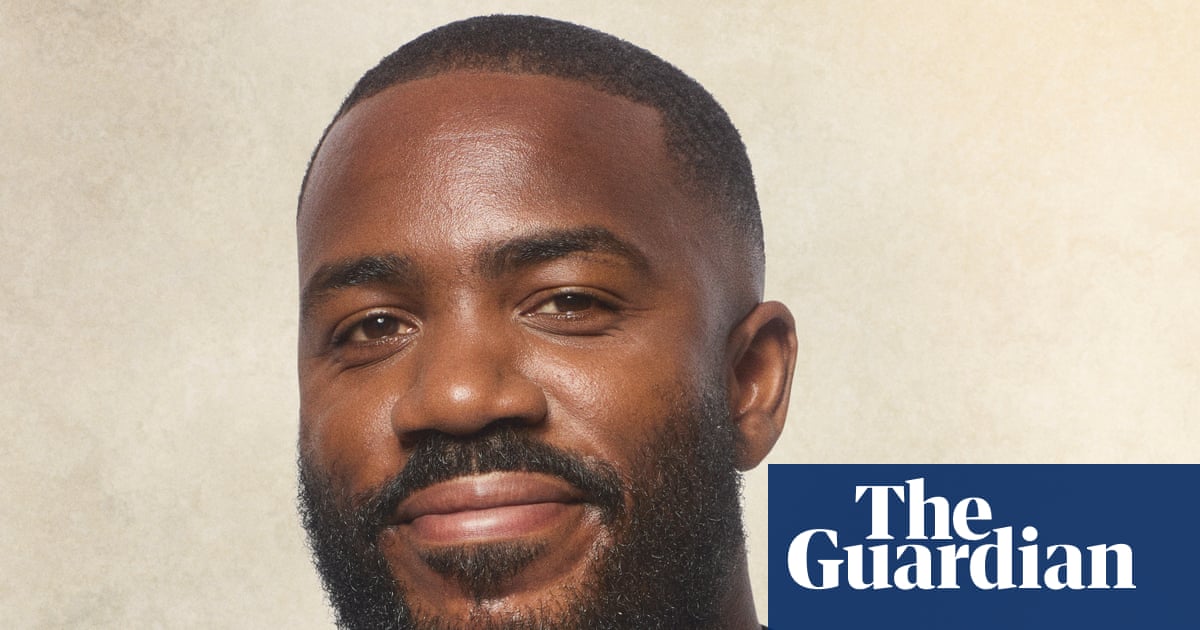 Comedian Mo Gillligan looks back: ‘Drake shared my video, Ian Wright liked a post – then I quit my job in retail’