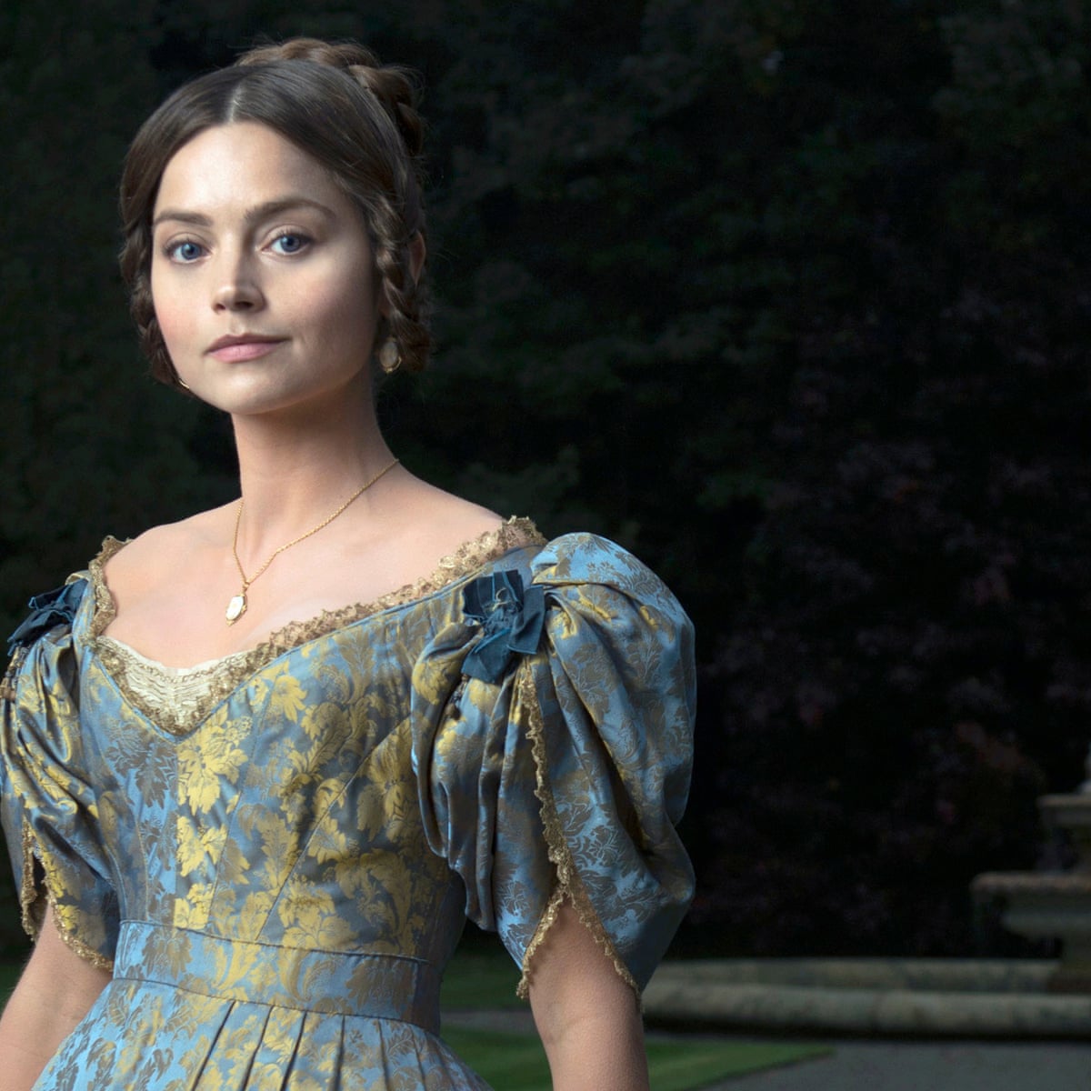From Tardis to the palace: a first look at Jenna Coleman as Queen Victoria | Jenna Coleman | The Guardian From Tardis to the palace: a first look at Jenna Coleman as Queen Victoria | Jenna Coleman | The Guardian