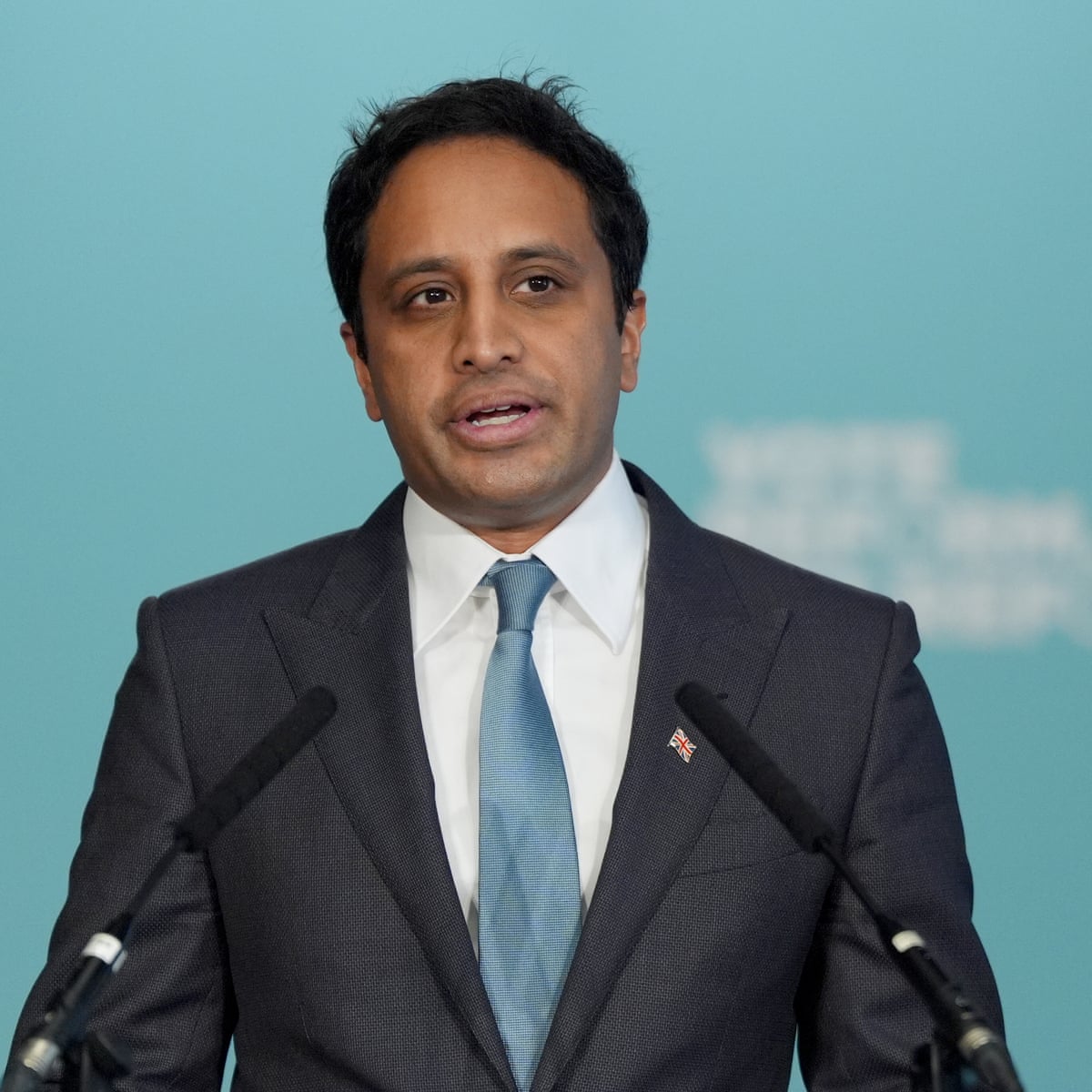 Zia Yusuf announces return to Reform UK two days after quitting as chair | Reform UK | The Guardian