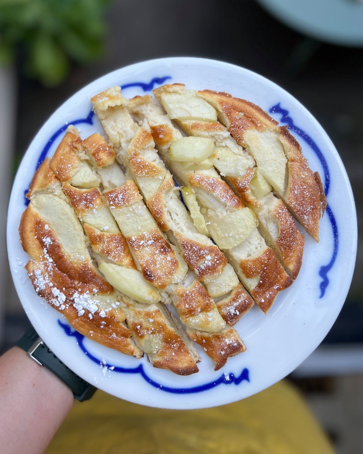 A plate of apfelschmarrn