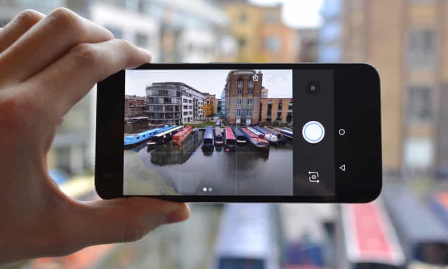 Google Nexus 5x Review The People S Android Phone Google The Guardian