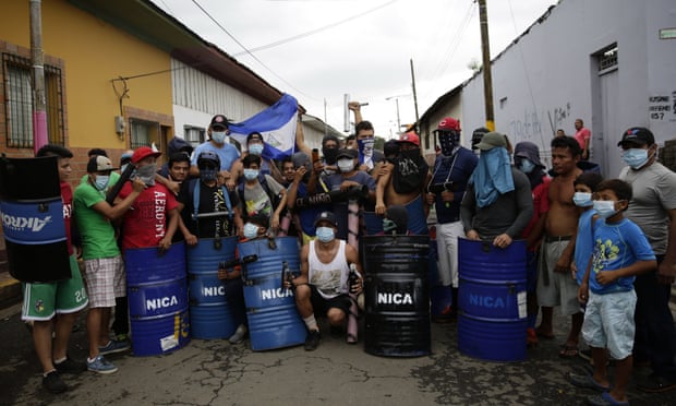 Nicaraguans in Masaya prepare for possible clashes with police in protests against President Daniel Ortega.