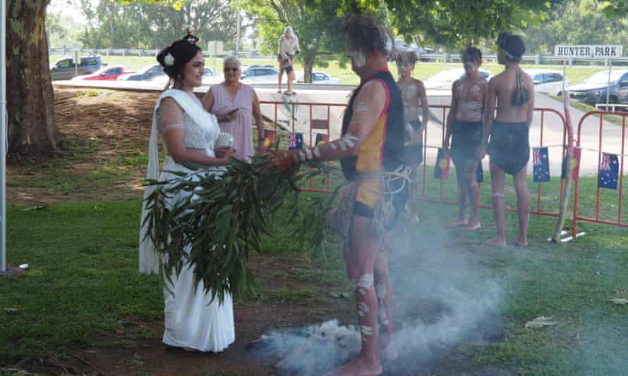 Gilgandra. Hema Henry, who’s been working as a registered nurse in Western NSW for five years today became an Australian citizen and is participating in the cultural smoking ceremony led by Ralph Naden.
