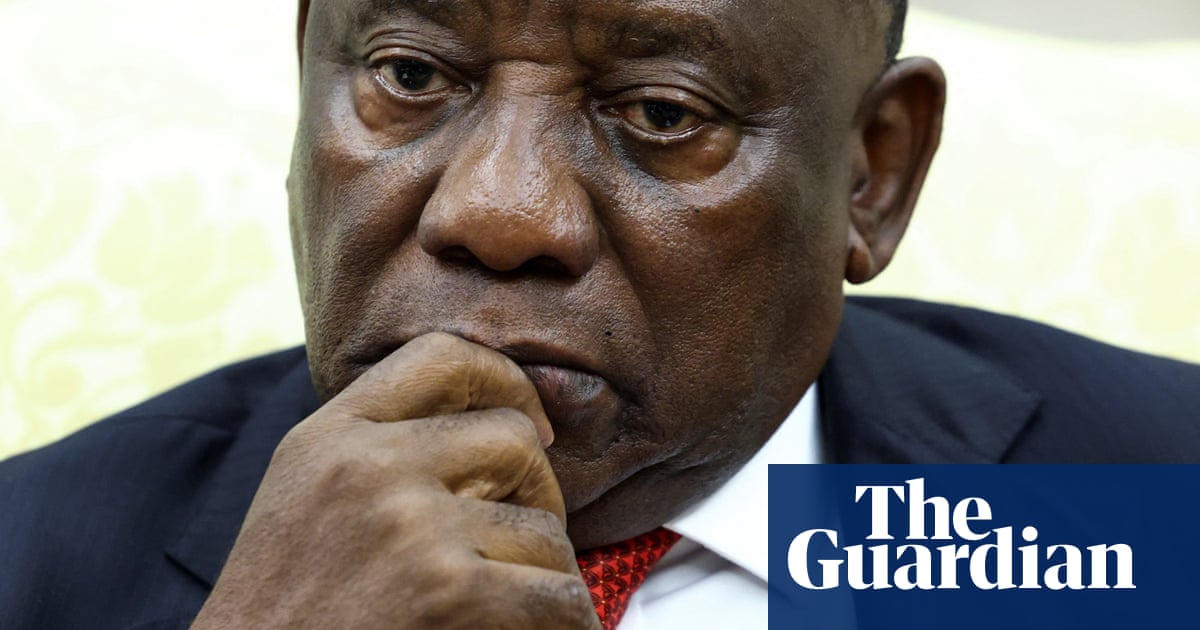 South Africa's president praised for calm demeanour' during Trump meeting