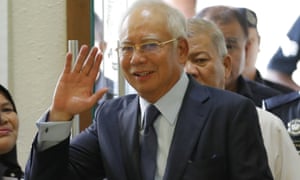 纳吉布拉扎克