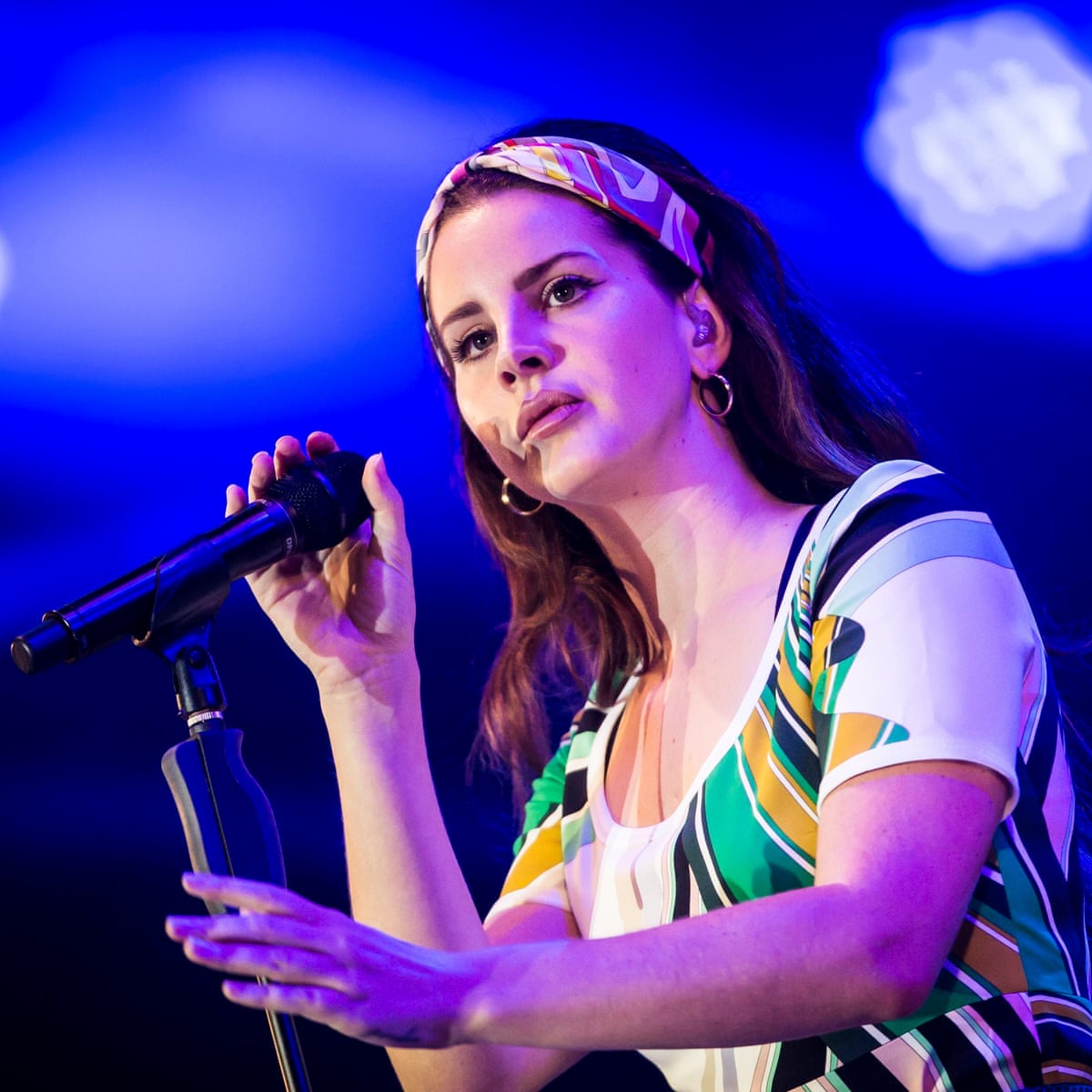Lana Del Rey'S Poetry Debut Review – Sometimes Cliche, Always Solipsistic |  Poetry | The Guardian