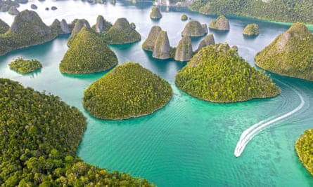 Les atolls de l'île de Wayag :