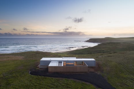 A prefab overlooking the Bass Strait on Phillip Island, Victoria