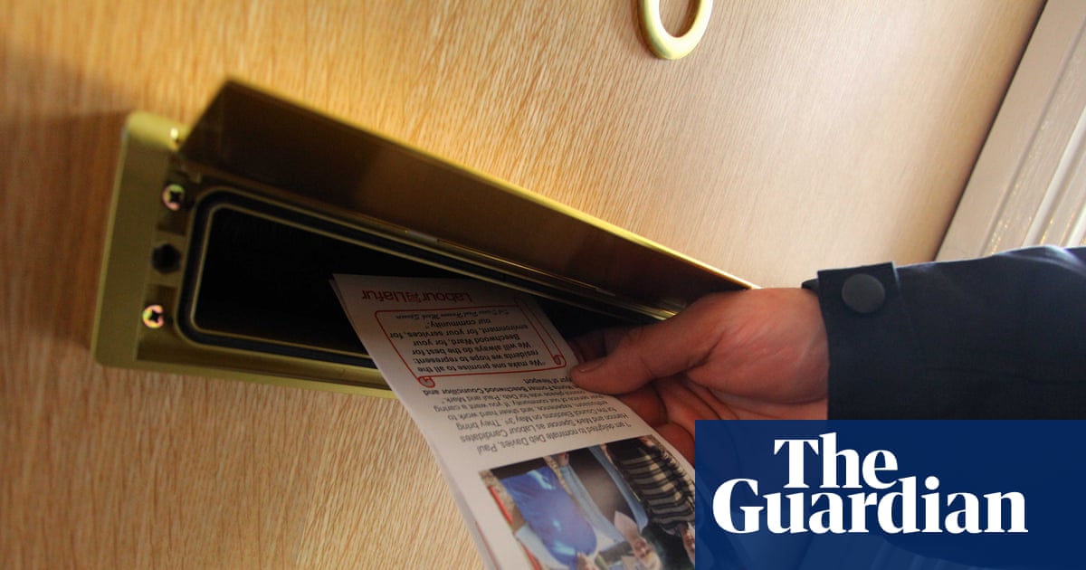 Apakah Anda Menerima Selebaran Pemilihan Lokal Melalui Pintu Anda?