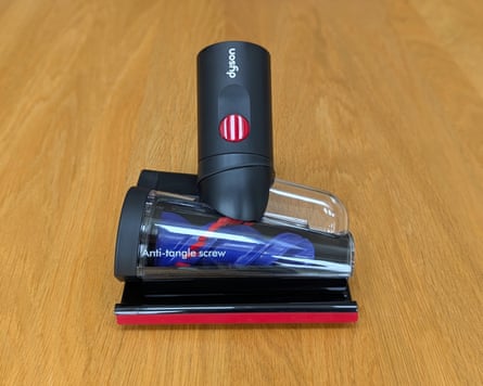 Dyson V16 hair screw front