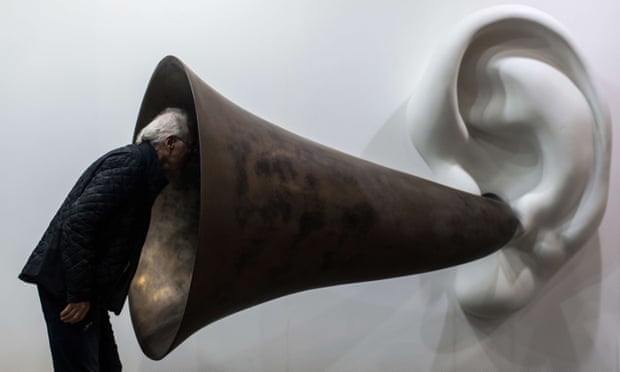 US artist John Baldessari’s Beethoven’s Trumpet (With Ear) Opus # 133.