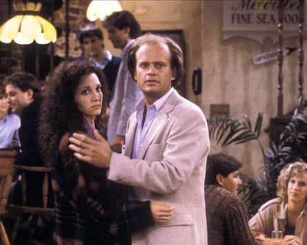 Frasier and Lilith Crane in the bar in Cheers