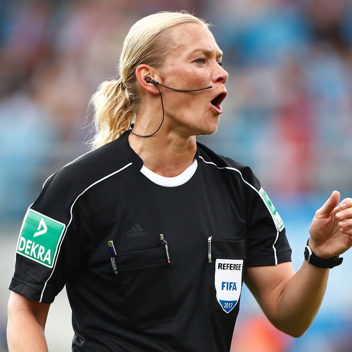 Bibiana Steinhaus Female Referee Who Stood Up To Pep Is Ready For Bundesliga Bundesliga The Guardian bibiana steinhaus female referee who