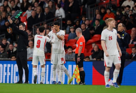 इंग्लैंड के लिए डोमिनिक सोलंके आए