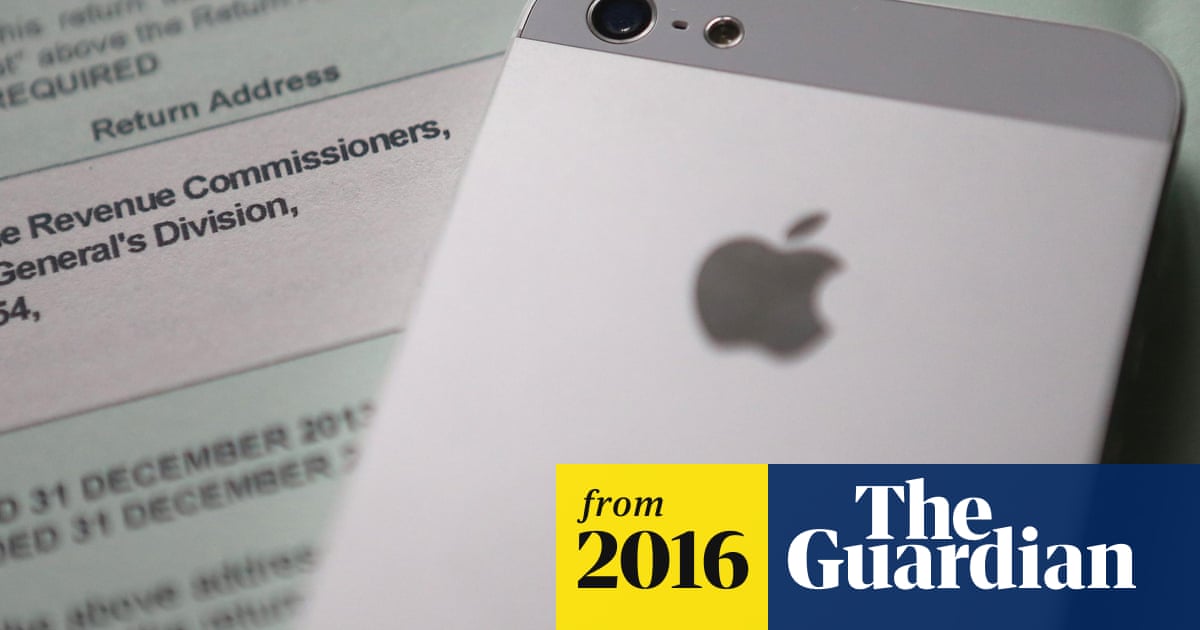 Apple Ordered To Pay Up To 13bn After Eu Rules Ireland Broke State Aid Laws Business The Guardian