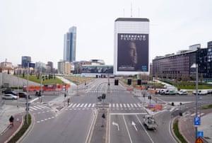 Deserted street in Milan, 10 Mar 2020.