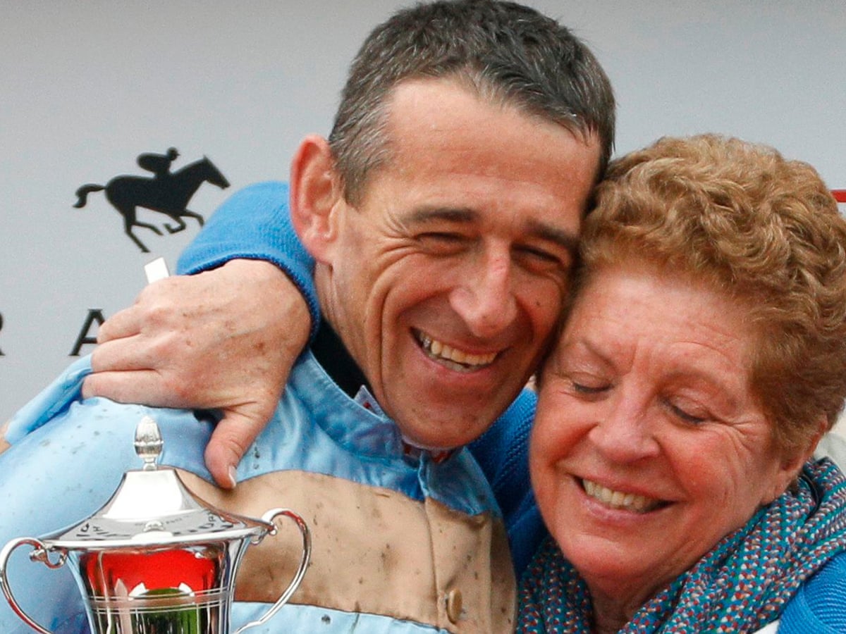 Davy Russell Makes A Breakthrough In Grand Steeplechase De