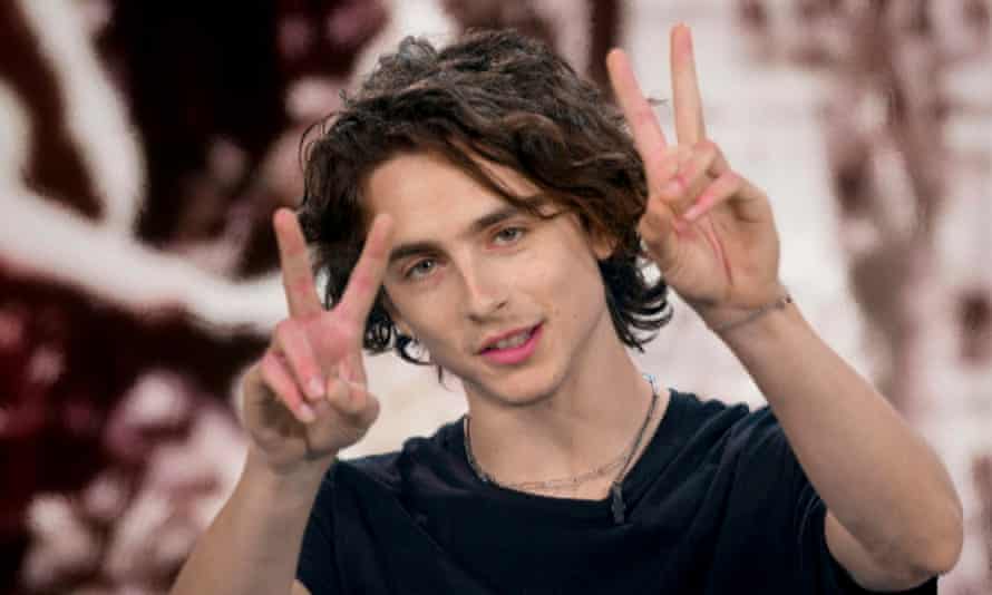 From bag dresses to tiara rental: this week’s fashion trends | Fashion 2 Timothée Chalamet