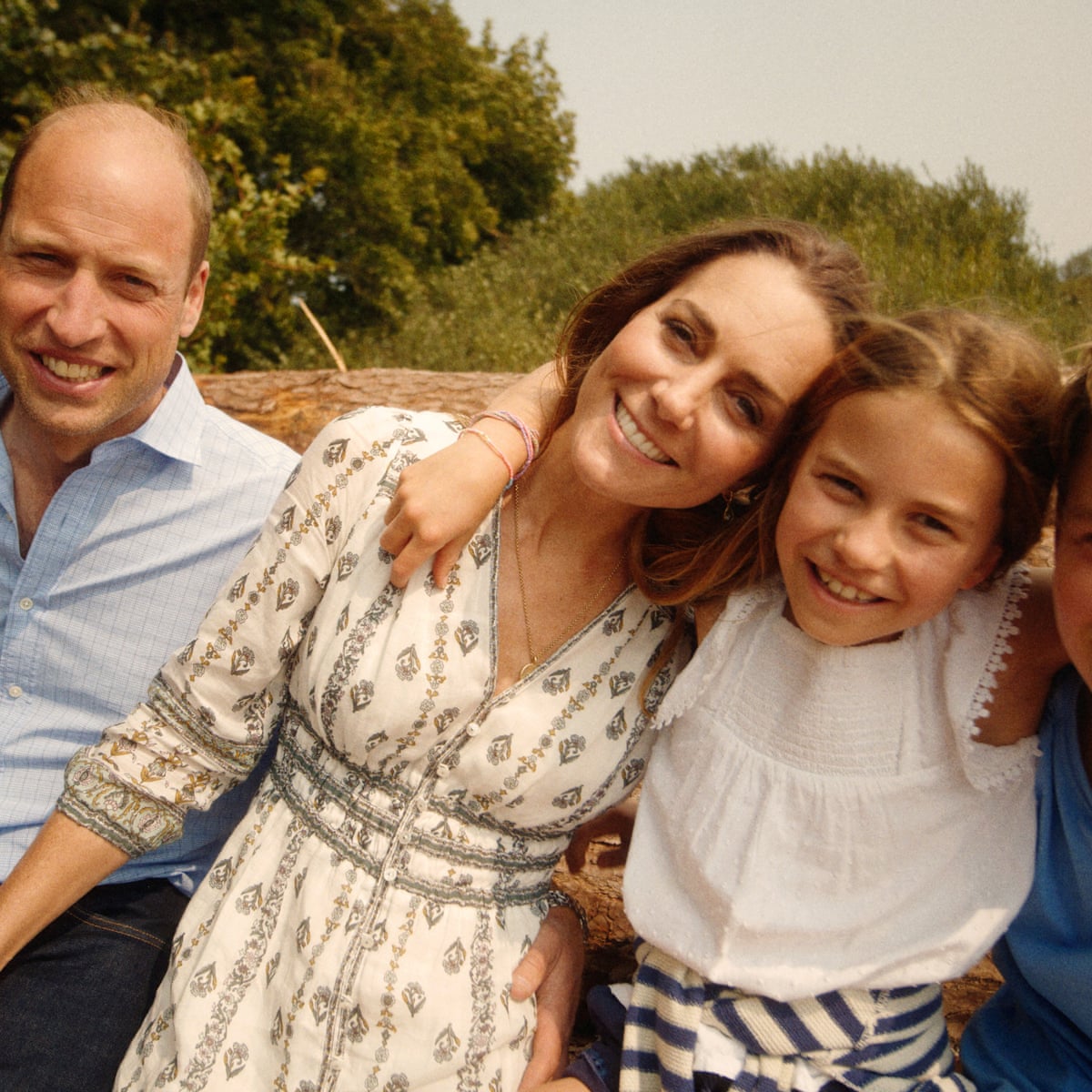 princess catherine dress in video Kate Middleton Green Dress Original Video