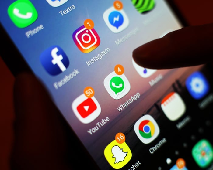 How will the under-16s social media ban work? – podcast