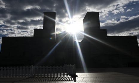 The Australian War Memorial in Canberra. Volunteers at the memorial have been told not to speak publicly or comment on social media posts about its controversial redevelopment. 