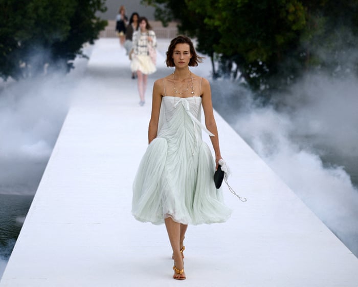 Jonathan Anderson mixes Austen romance with chic streetware in Dior’s Paris show