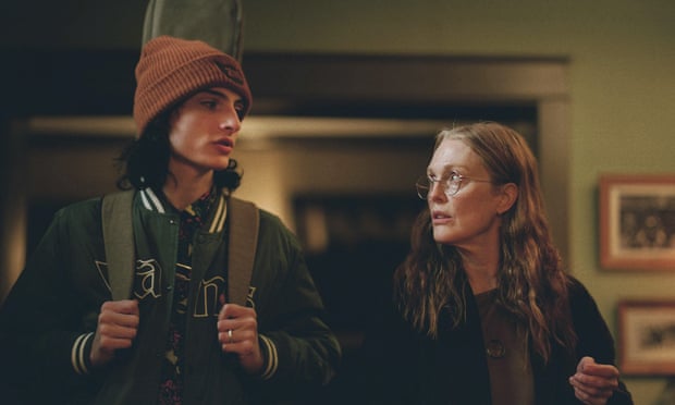Finn Wolfhard and Julianne Moore in When You Finish Saving the World.