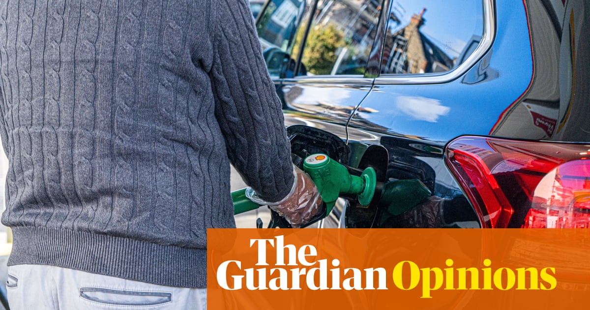 The Guardian view on fuel duty cuts: expediency over the environment